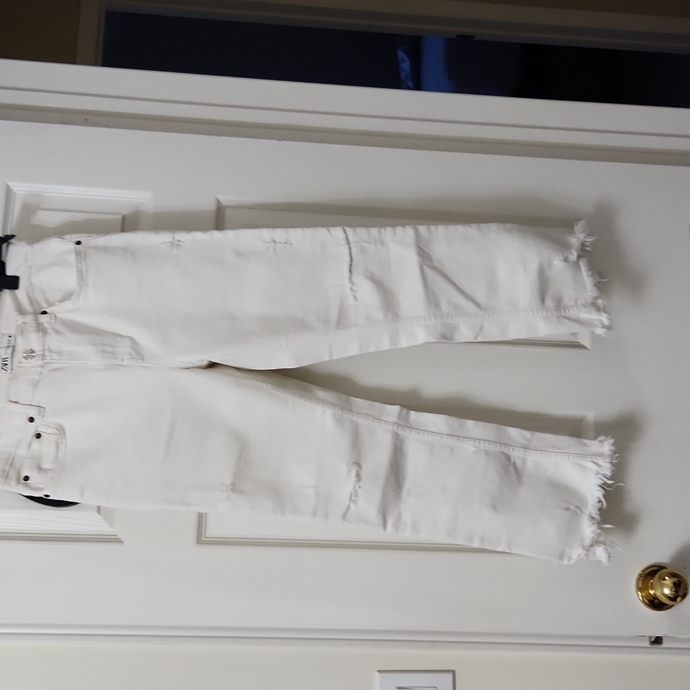 Jeans - Picture 1 of 4